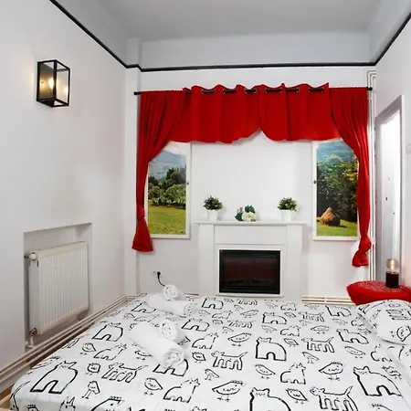 Traditional Modern 3 Bedroom In Center * Bucharest
