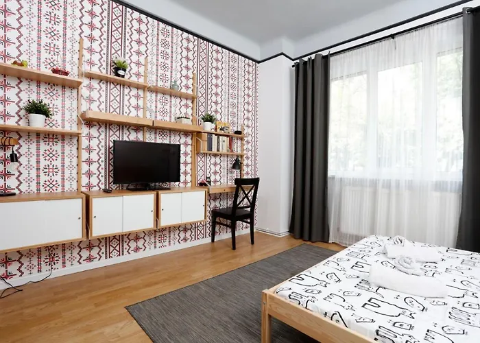 Traditional Modern 3 Bedroom In Center 부쿠레슈티