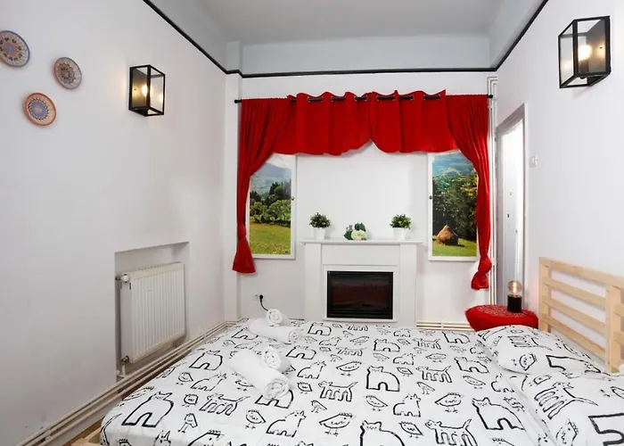 Traditional Modern 3 Bedroom In Center * Bukareszt